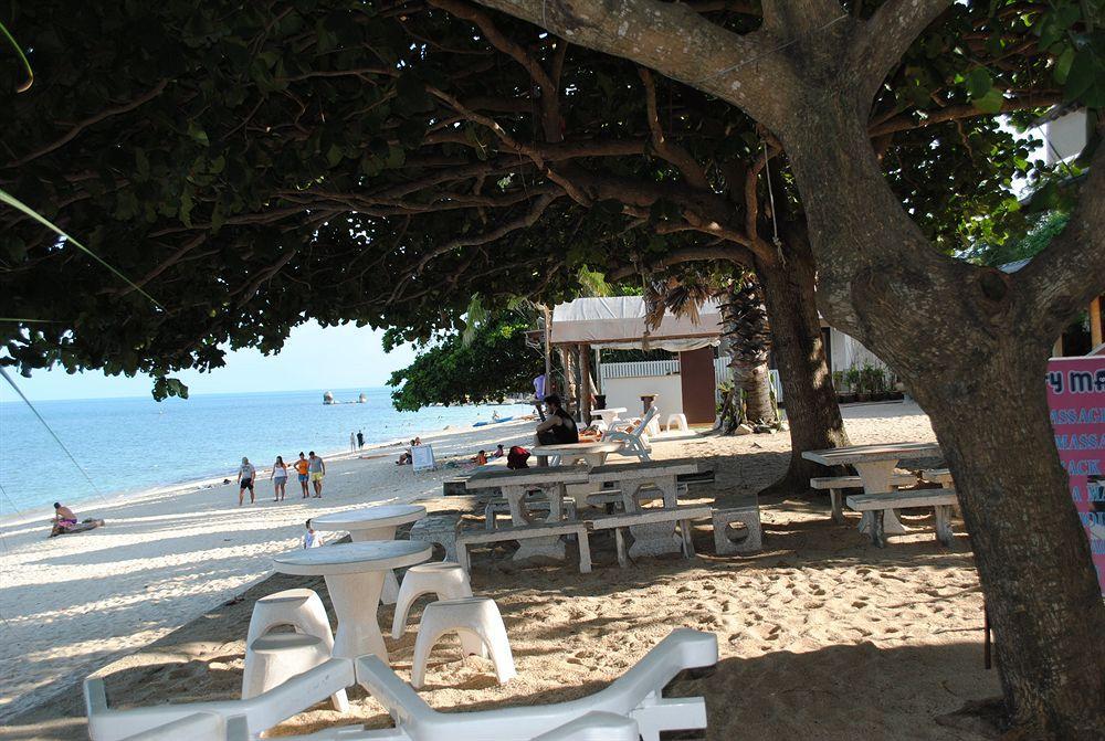 Amity Beach Resort Maret Exterior photo