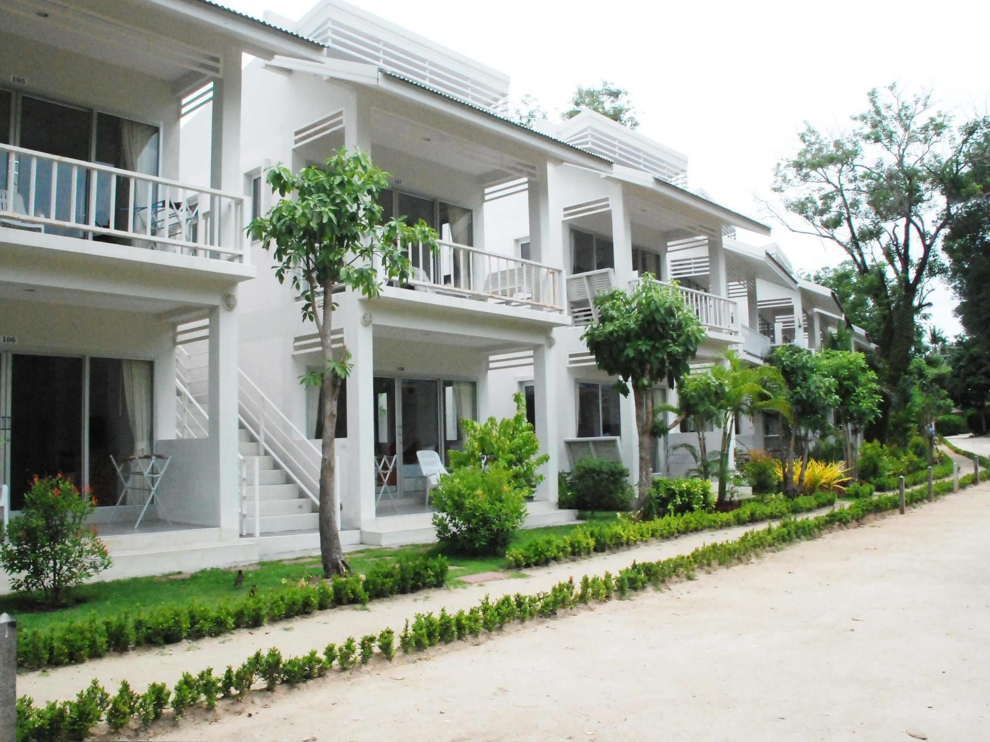 Amity Beach Resort Maret Exterior photo